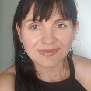 Meet your Posher, Neryda